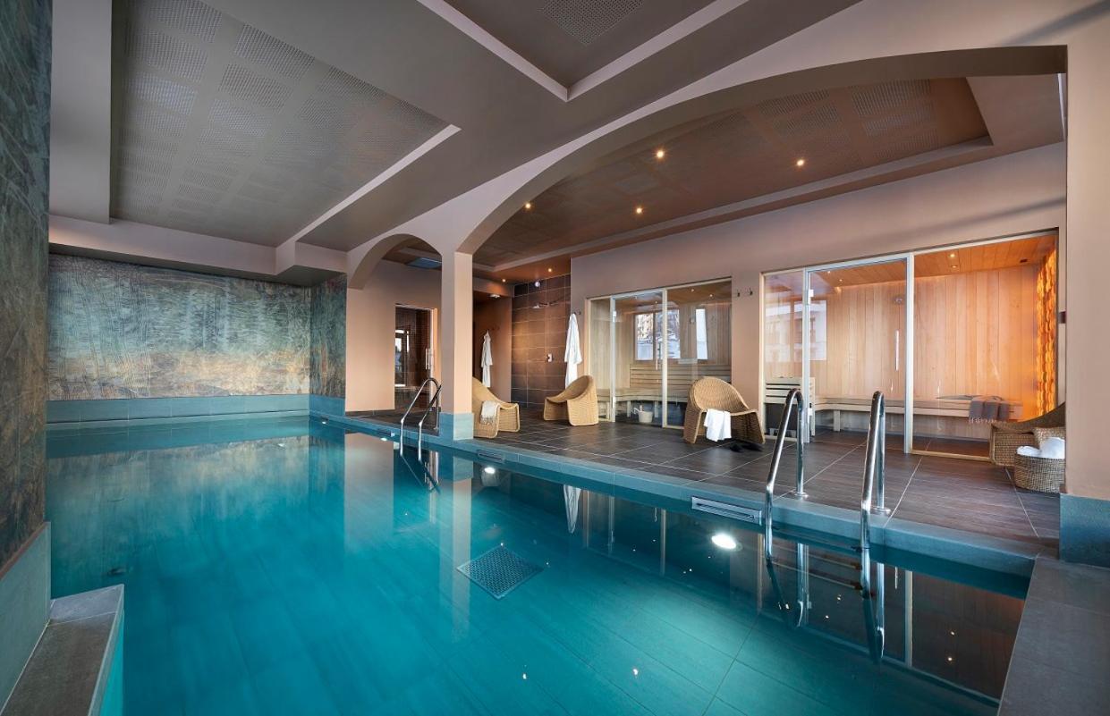 Residence Ynycio ทีนเญอ ภายนอก รูปภาพ